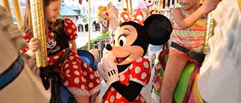 Disney Magic Kingdom Minnie Mouse